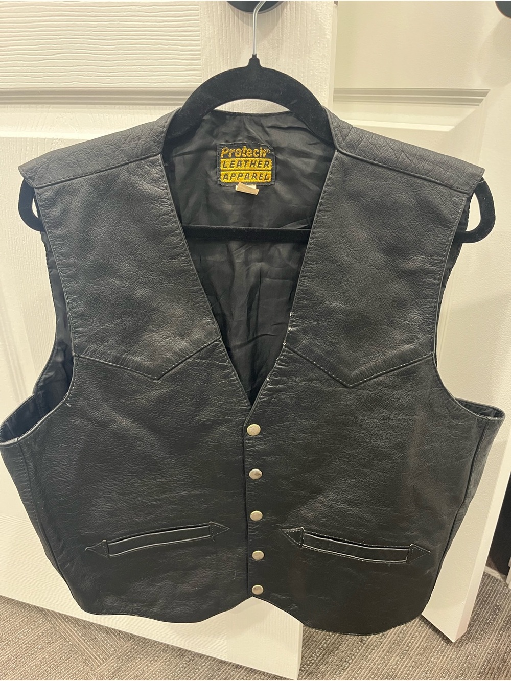 Men's Black Leather Vest